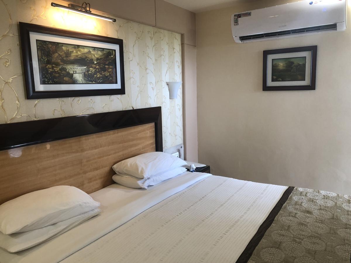 Hotel Holiday Resort Puri Exterior foto